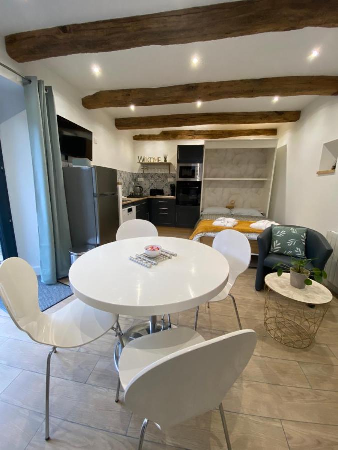 A La Memoire De Merlin & Spa Saint-Malon-sur-Mel Exterior photo